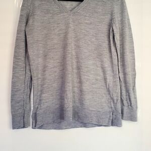 Banana Republic Gray V-Neck Sweater